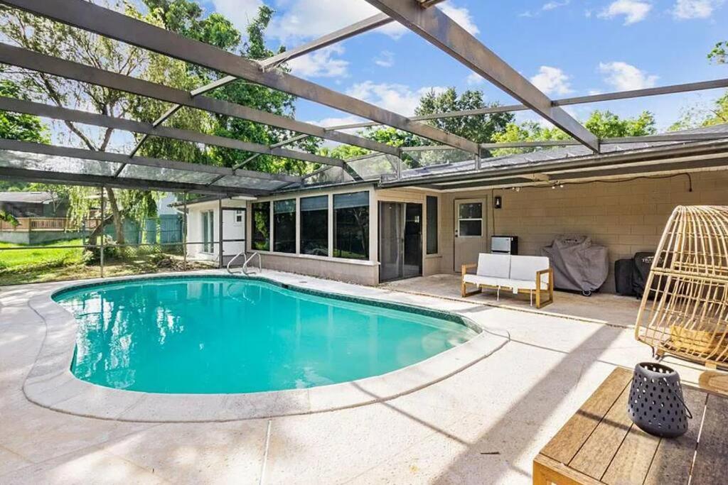 Cozy Lakefront Home W/ Pool -7 Mins From Legoland Winter Haven Bagian luar foto