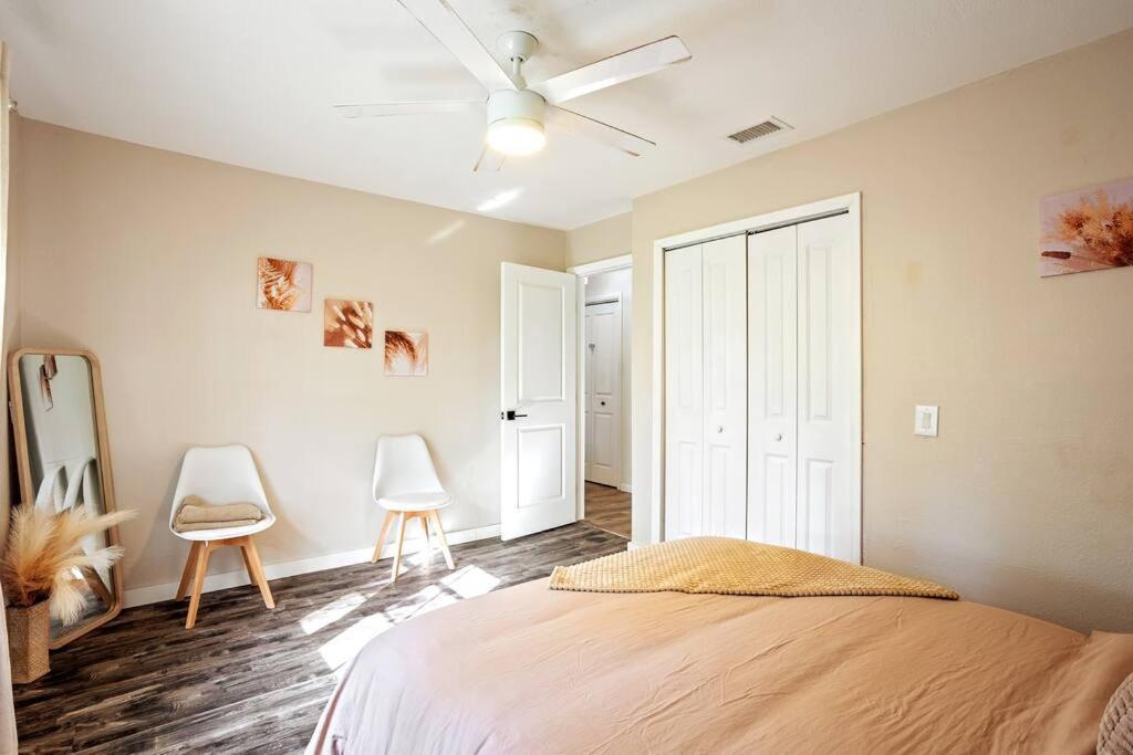 Cozy Lakefront Home W/ Pool -7 Mins From Legoland Winter Haven Bagian luar foto