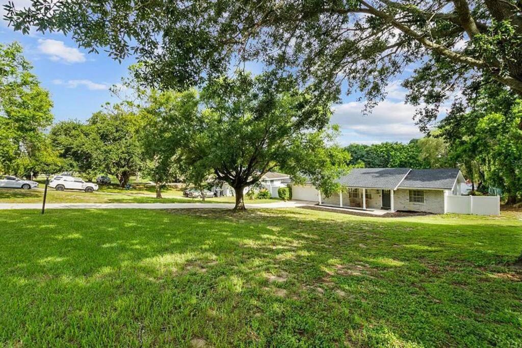 Cozy Lakefront Home W/ Pool -7 Mins From Legoland Winter Haven Bagian luar foto