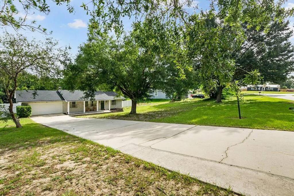Cozy Lakefront Home W/ Pool -7 Mins From Legoland Winter Haven Bagian luar foto